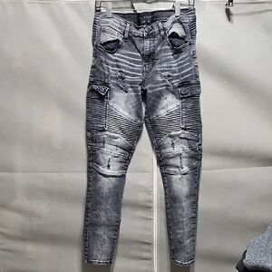 Men's Supply And Demand Urban Skinny Jeans in Charcoal